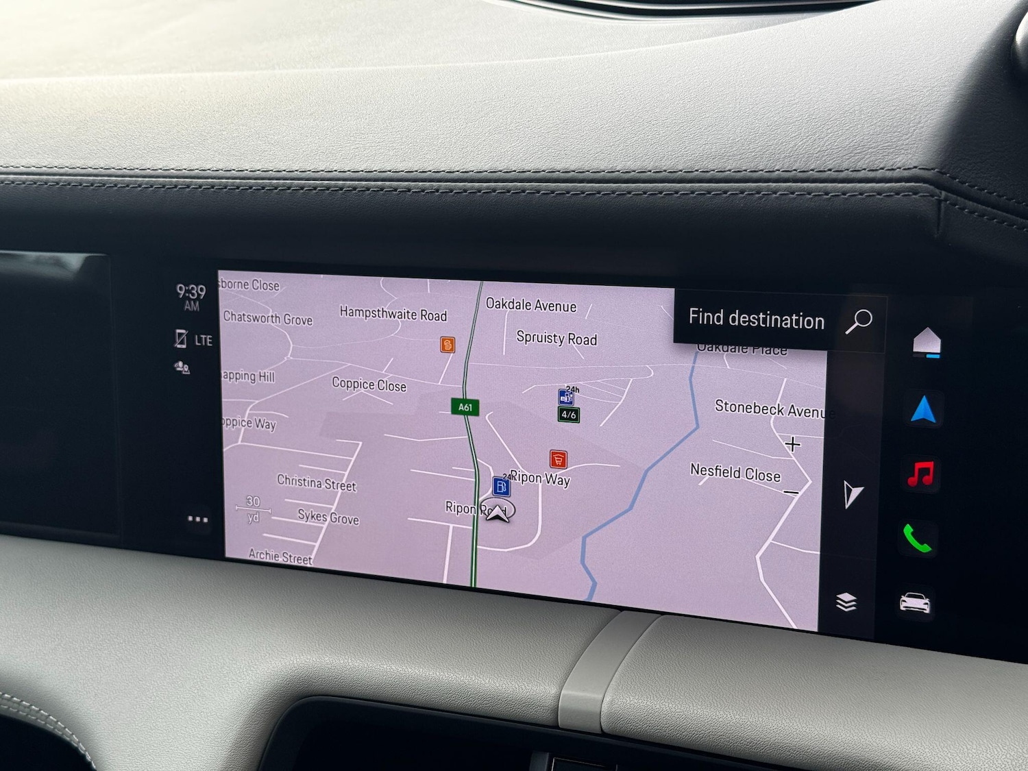 Used Porsche Taycan 2023 for sale - 76457511: Photo 41