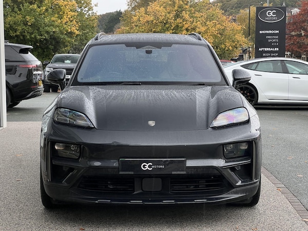 Used Porsche Macan 2024 for sale - 76326669: Photo 3