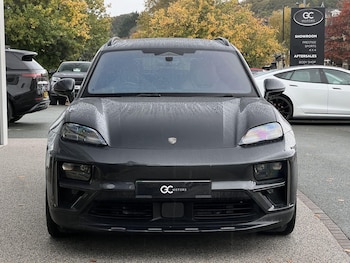 Used Porsche Macan 2024 for sale - 76326669: Photo 3