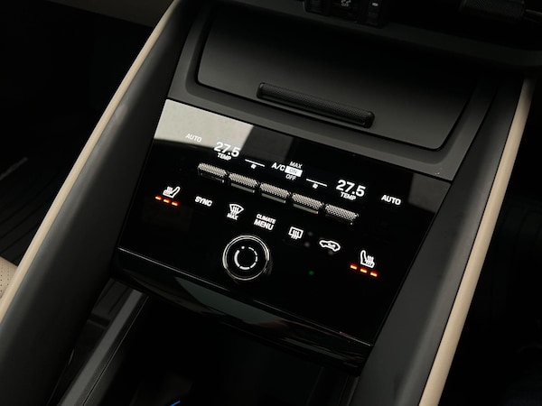 Used Porsche Macan 2024 for sale - 76326669: Photo 47