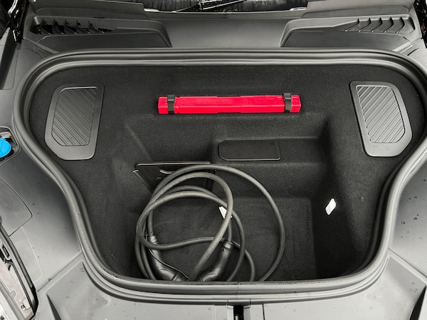 Used Porsche Macan 2024 for sale - 76326669: Photo 57
