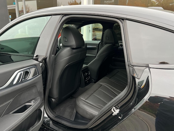 Used BMW i4 2025 for sale - 76294494: Photo 18