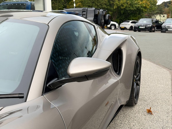 Used Lotus Emira 2024 for sale - 76214739: Photo 67