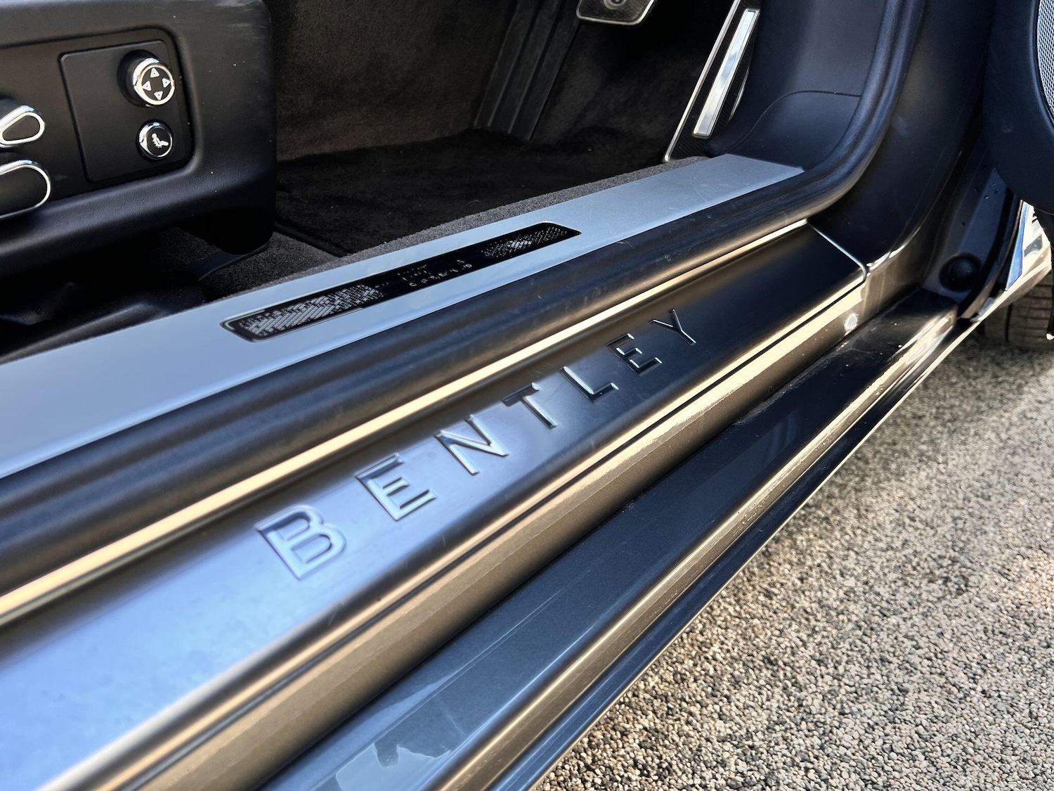 Used Bentley Continental 2018 for sale - 76865510: Photo 30