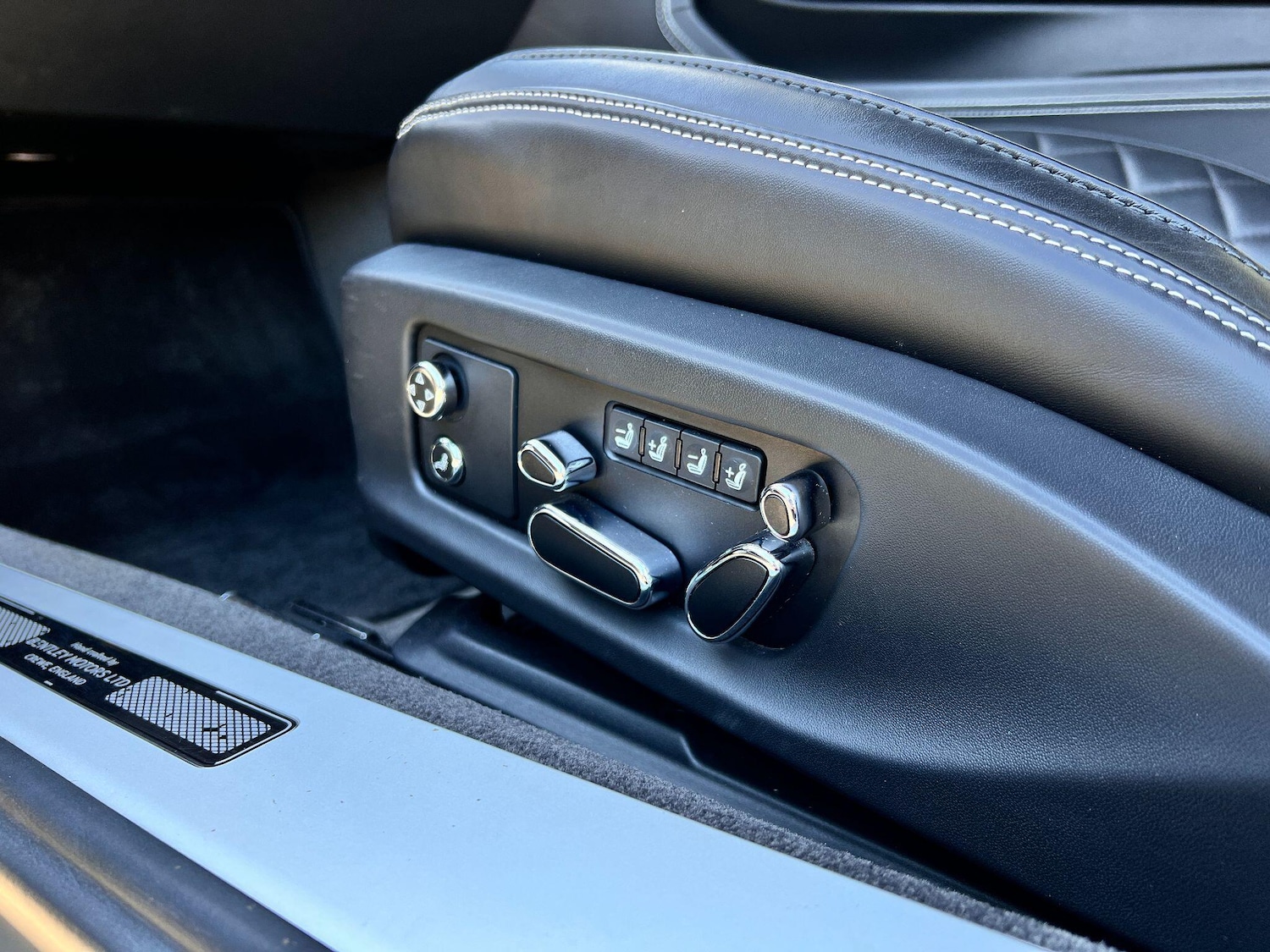 Used Bentley Continental 2018 for sale - 76865510: Photo 44