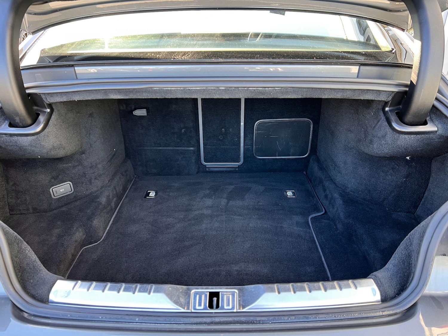 Used Bentley Continental 2018 for sale - 76865510: Photo 77