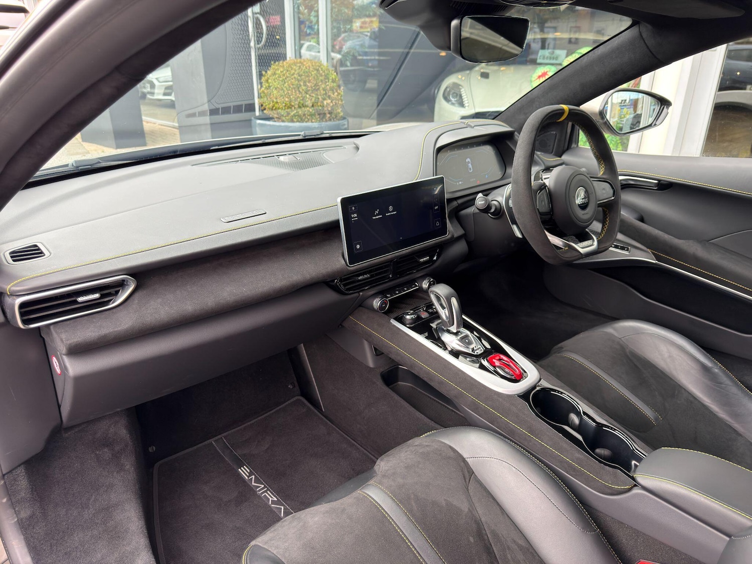 Used Lotus Emira 2024 for sale - 76801689: Photo 10