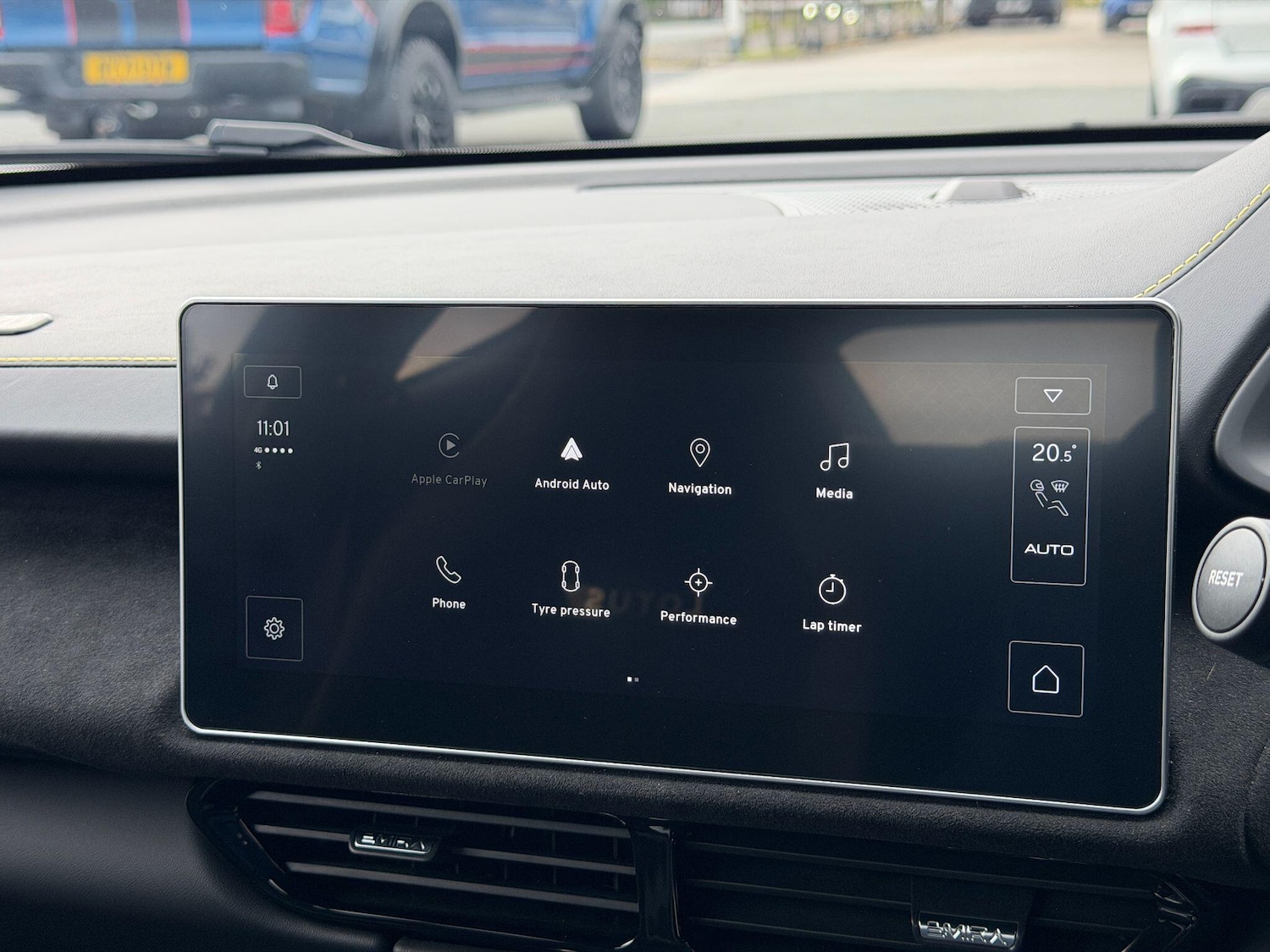 Used Lotus Emira 2024 for sale - 76801689: Photo 24