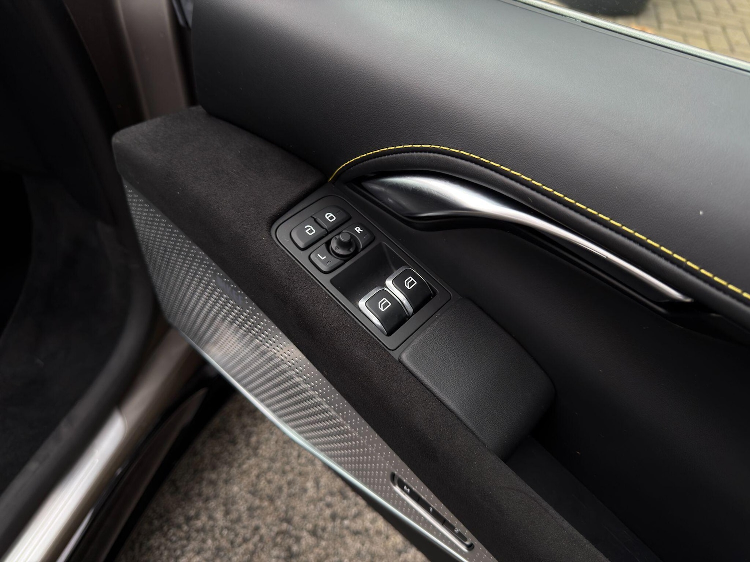 Used Lotus Emira 2024 for sale - 76801689: Photo 33