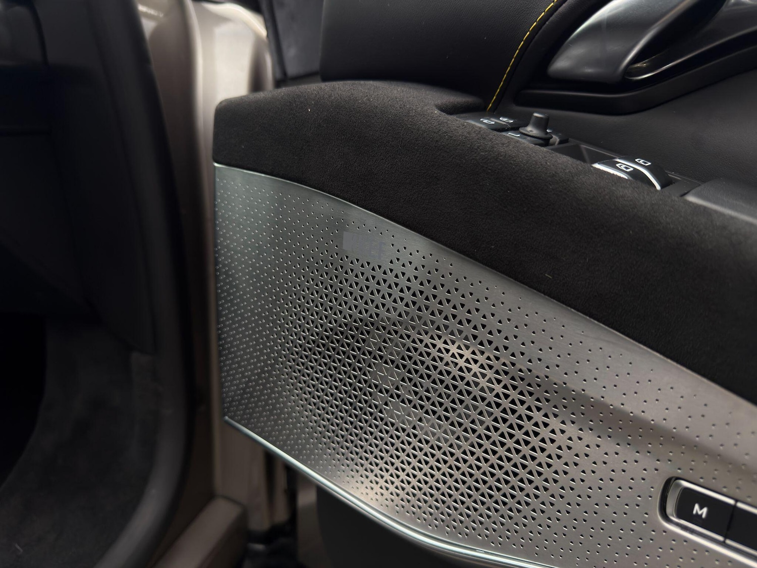 Used Lotus Emira 2024 for sale - 76801689: Photo 36