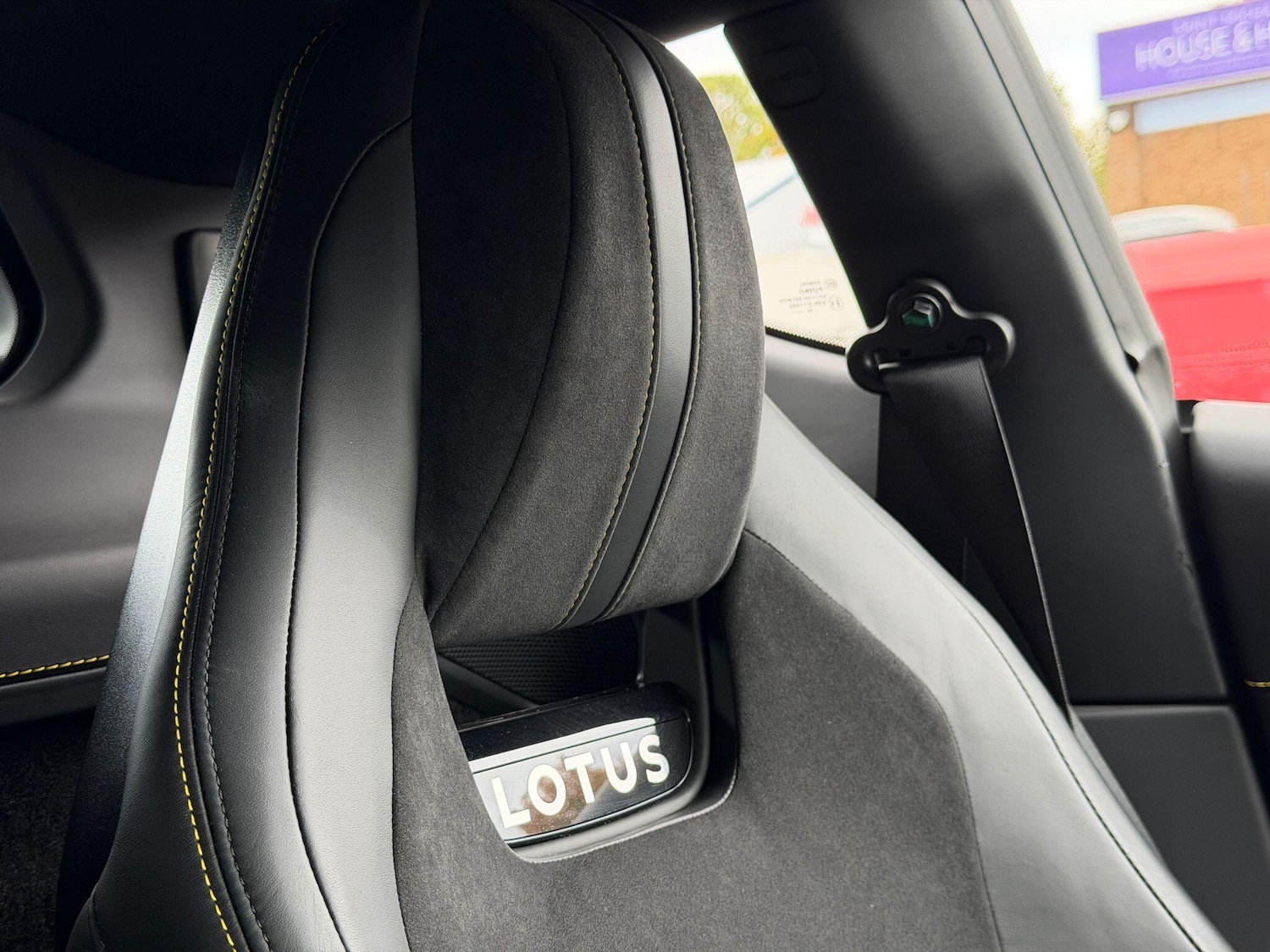 Used Lotus Emira 2024 for sale - 76801689: Photo 41