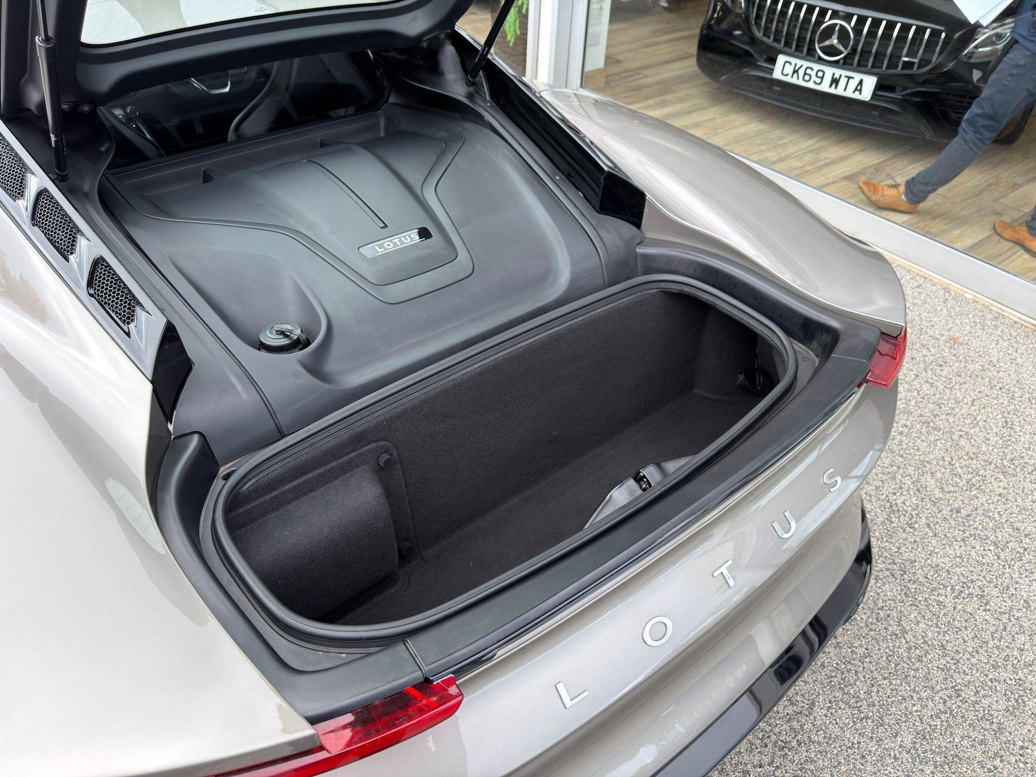 Used Lotus Emira 2024 for sale - 76801689: Photo 47