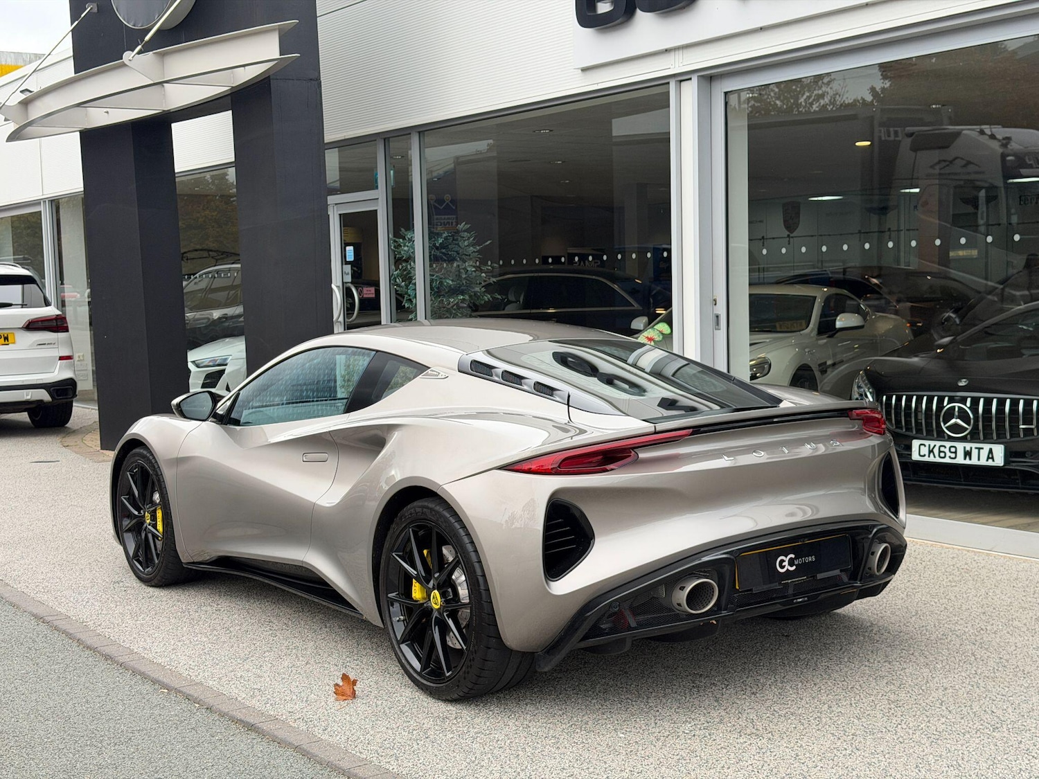 Used Lotus Emira 2024 for sale - 76801689: Photo 6