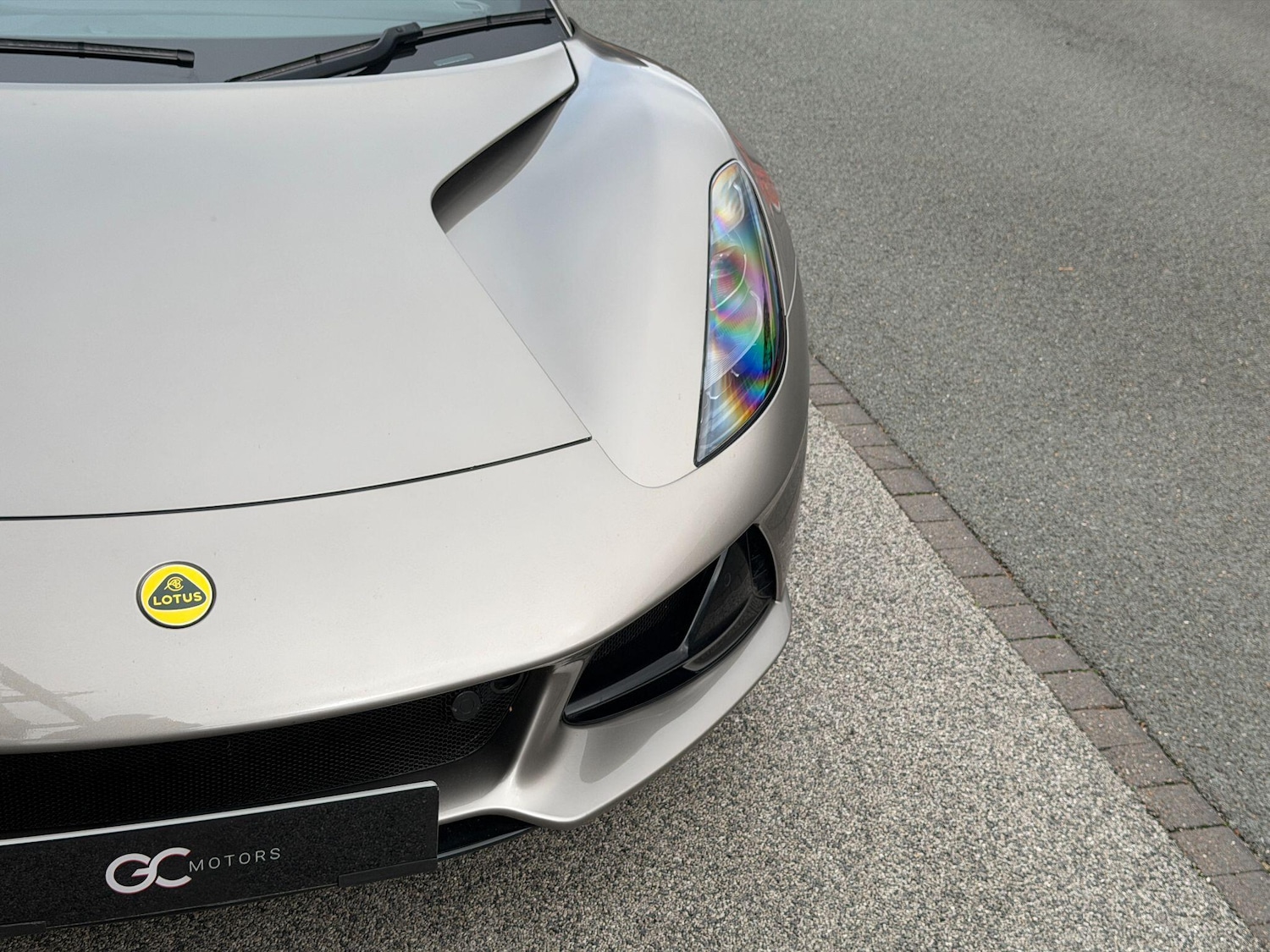 Used Lotus Emira 2024 for sale - 76801689: Photo 65