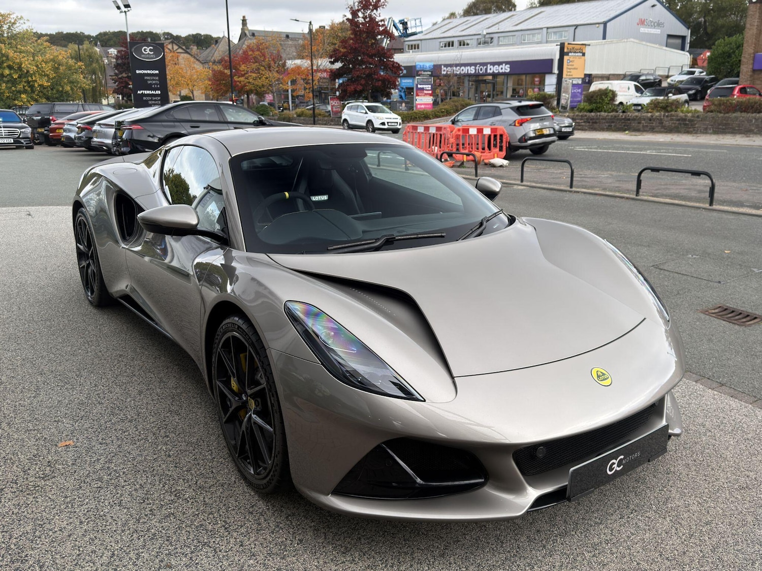 Used Lotus Emira 2024 for sale - 76801689: Photo 9