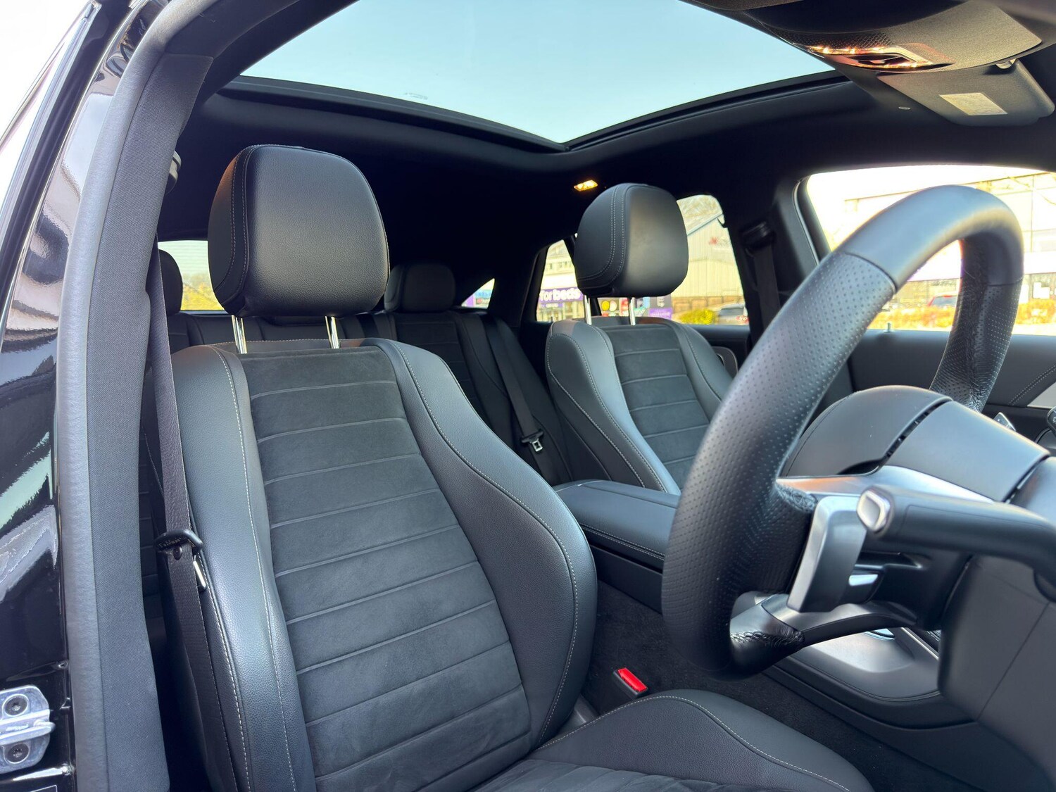 Used Mercedes-Benz GLE 2025 for sale - 78170150: Photo 15