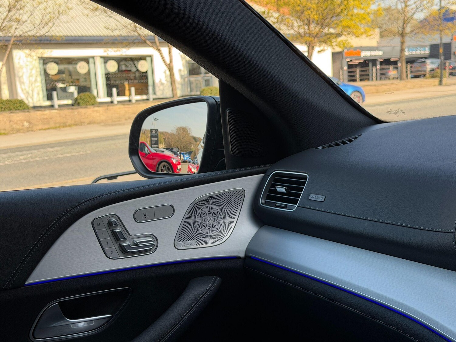 Used Mercedes-Benz GLE 2025 for sale - 78170150: Photo 51