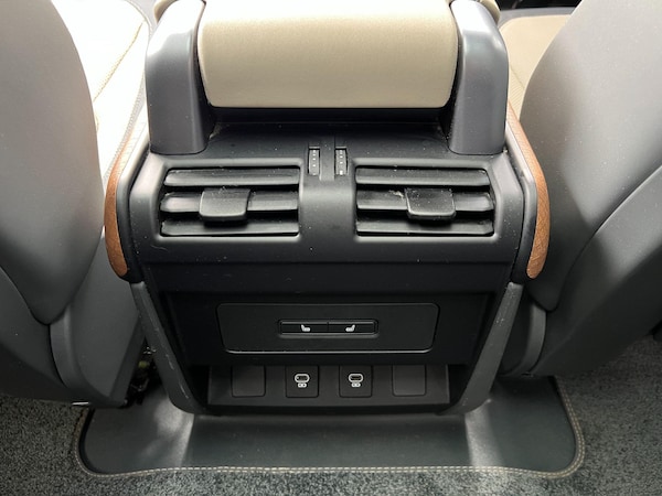 Used Land Rover Defender 90 2022 for sale - 75140195: Photo 54