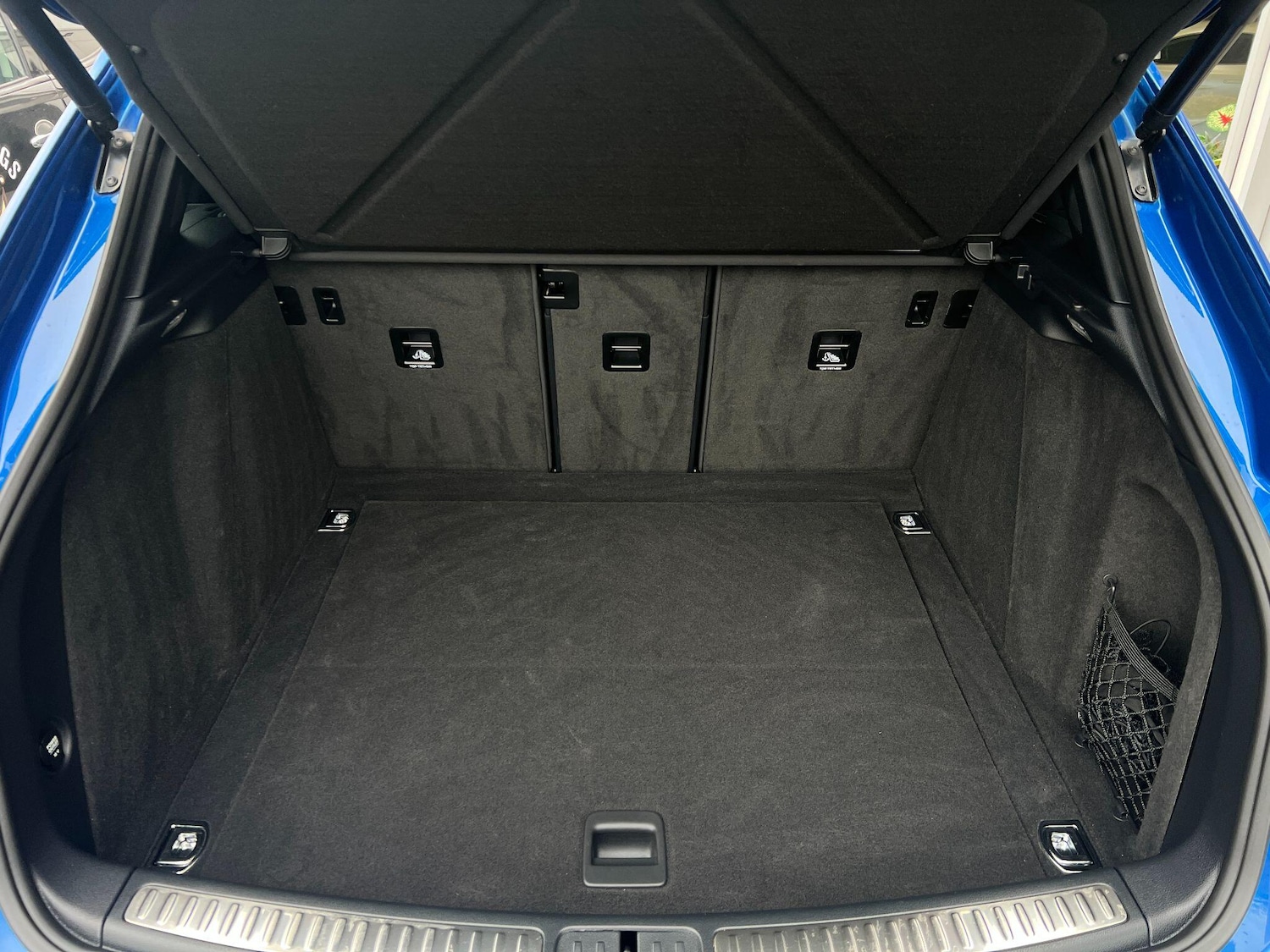 Vehicle 44