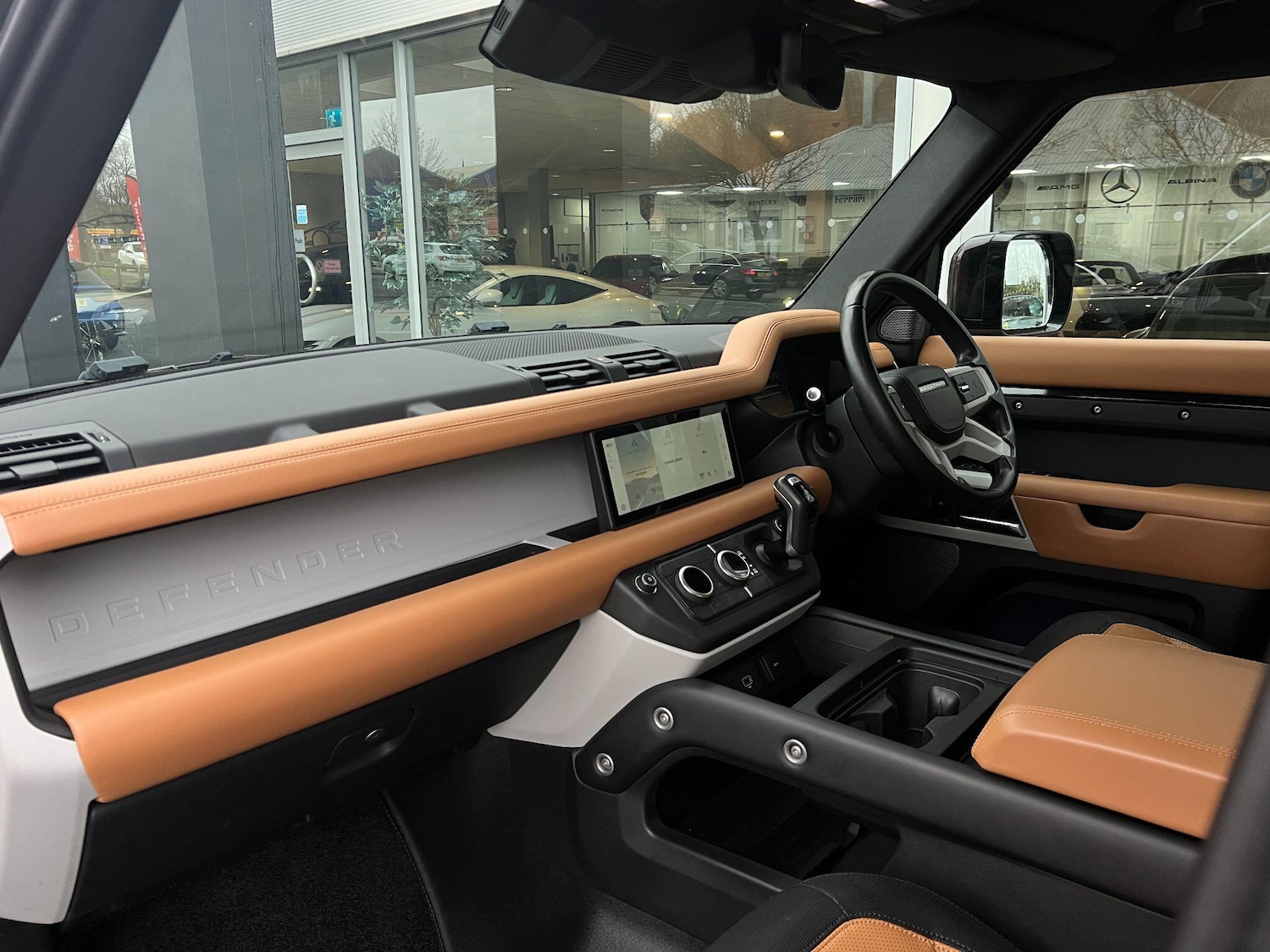 Used Land Rover Defender 2022 for sale - 76549604: Photo 17