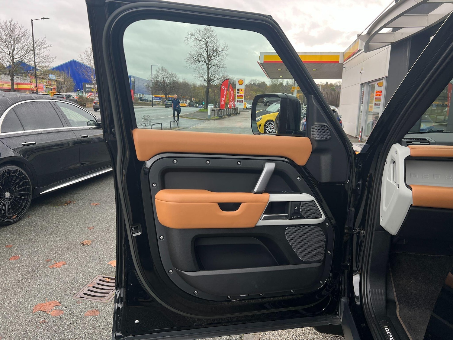 Used Land Rover Defender 2022 for sale - 76549604: Photo 23