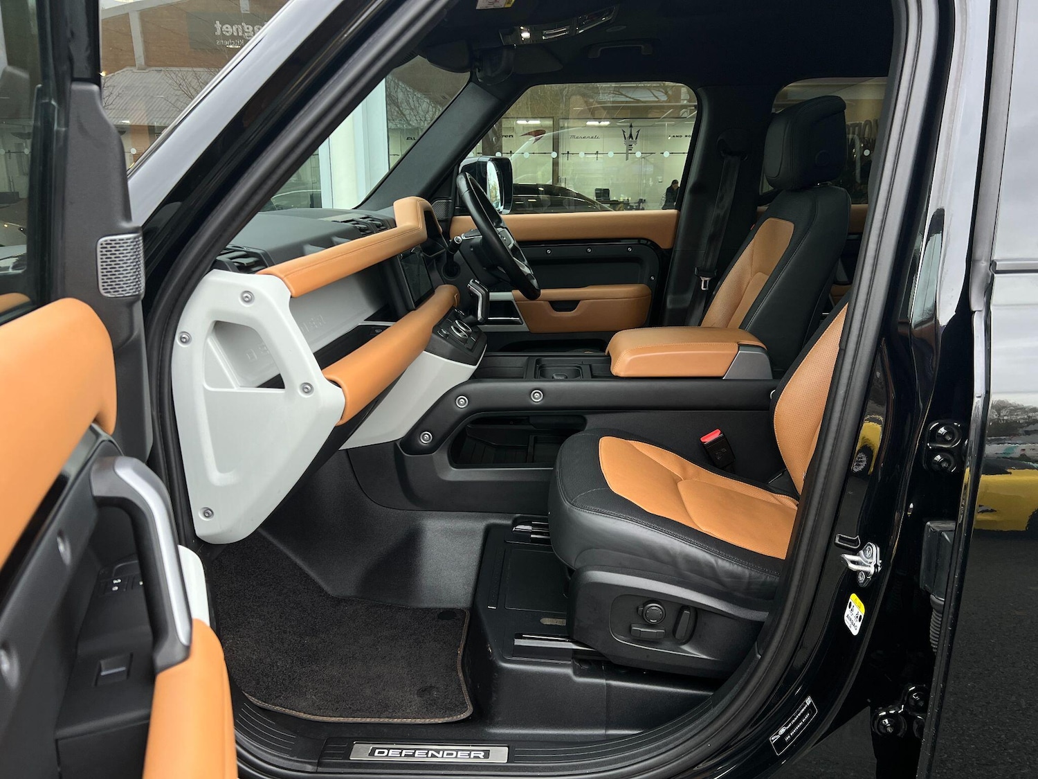 Used Land Rover Defender 2022 for sale - 76549604: Photo 25