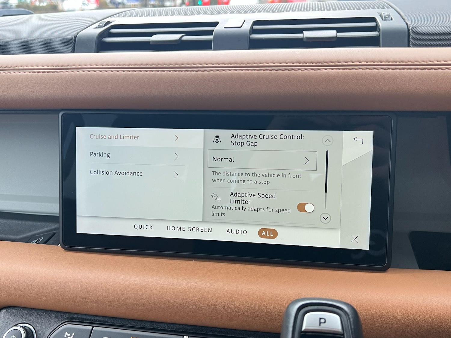 Used Land Rover Defender 2022 for sale - 76549604: Photo 44