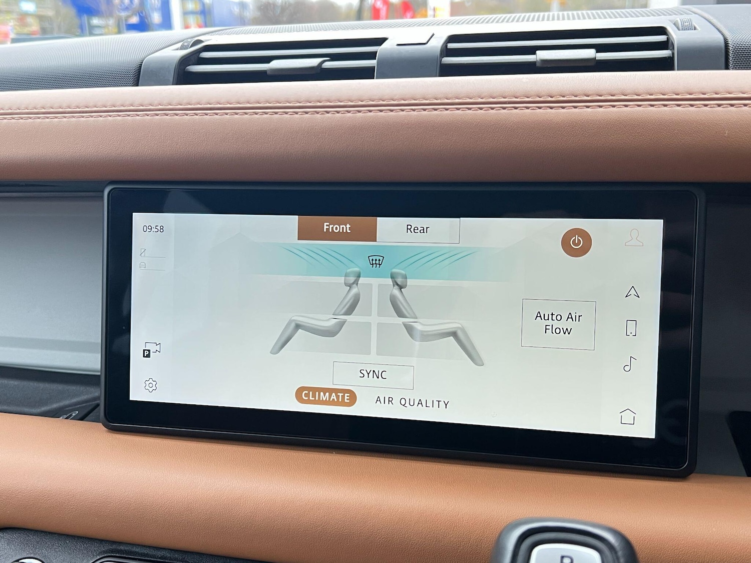 Used Land Rover Defender 2022 for sale - 76549604: Photo 47