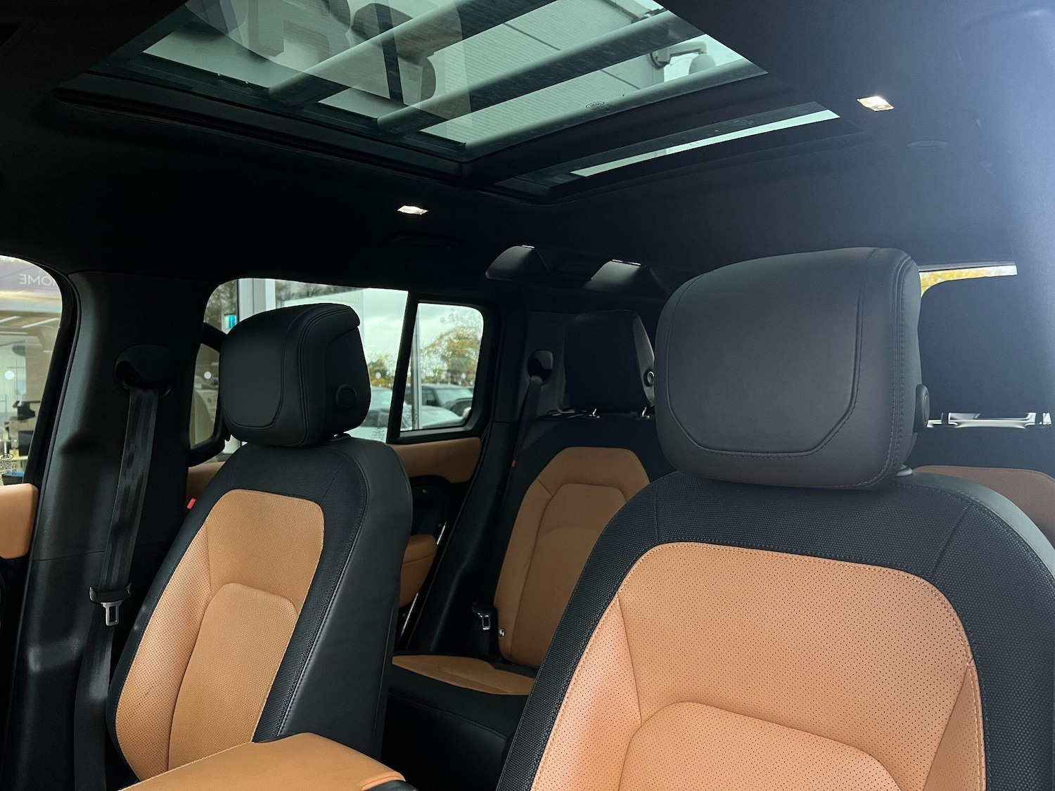 Used Land Rover Defender 2022 for sale - 76549604: Photo 49