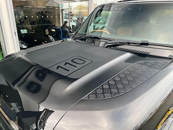 Used Land Rover Defender 2022 for sale - 76549604: Photo