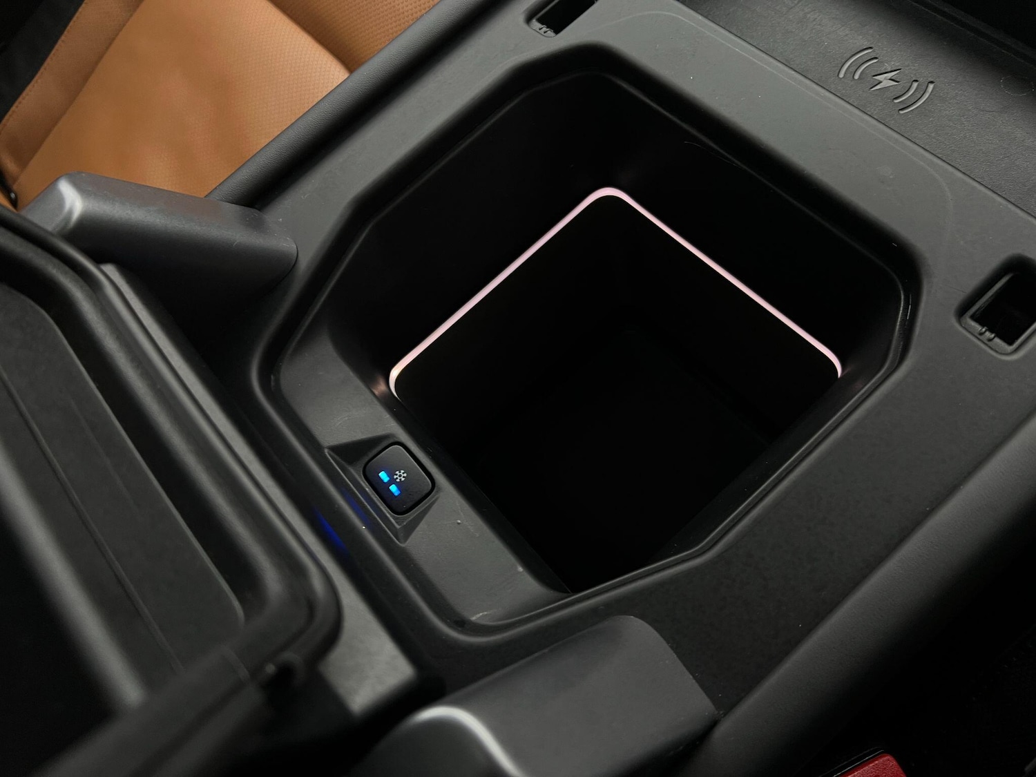 Used Land Rover Defender 2022 for sale - 76549604: Photo 53