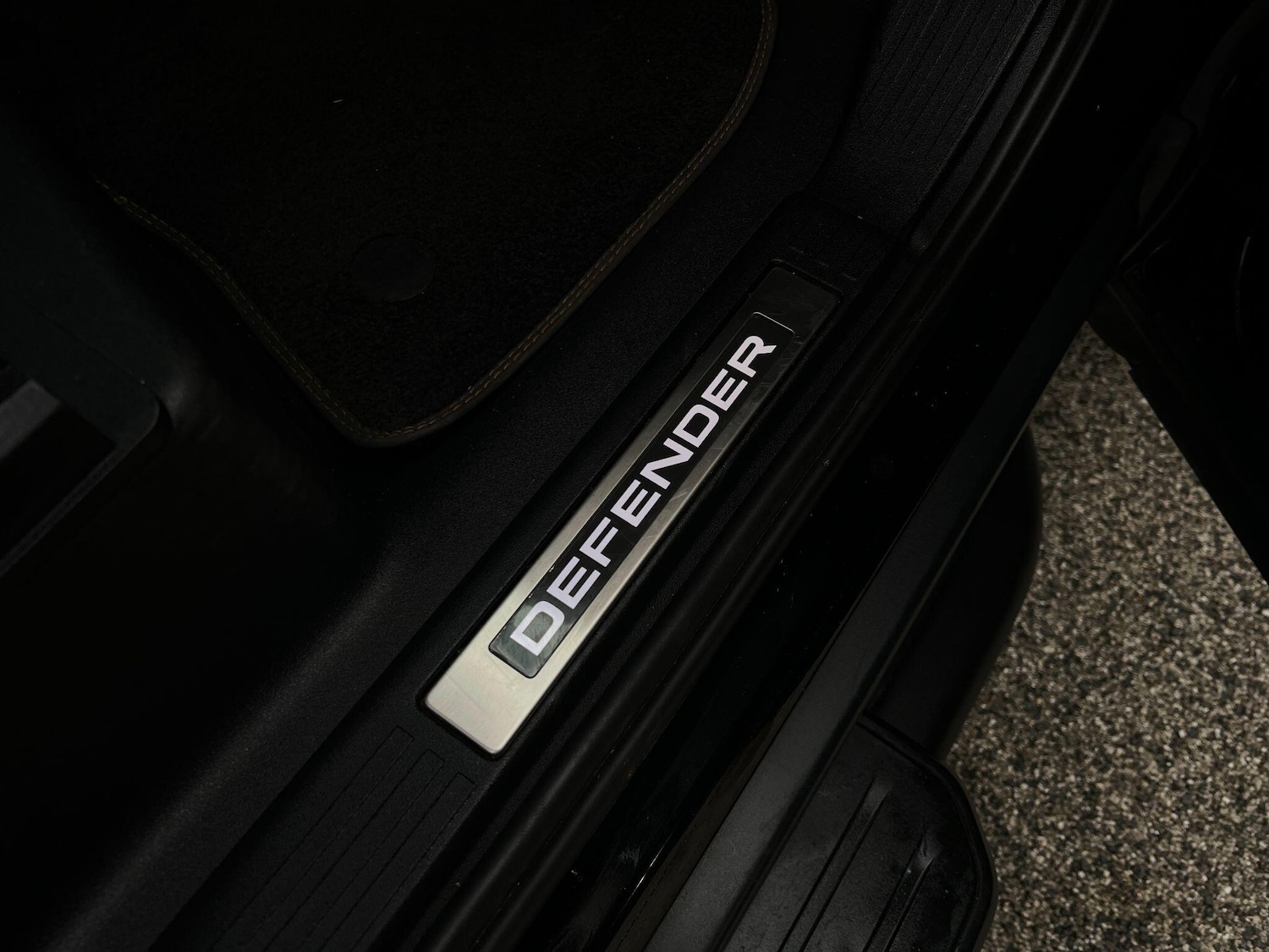 Used Land Rover Defender 2022 for sale - 76549604: Photo 56