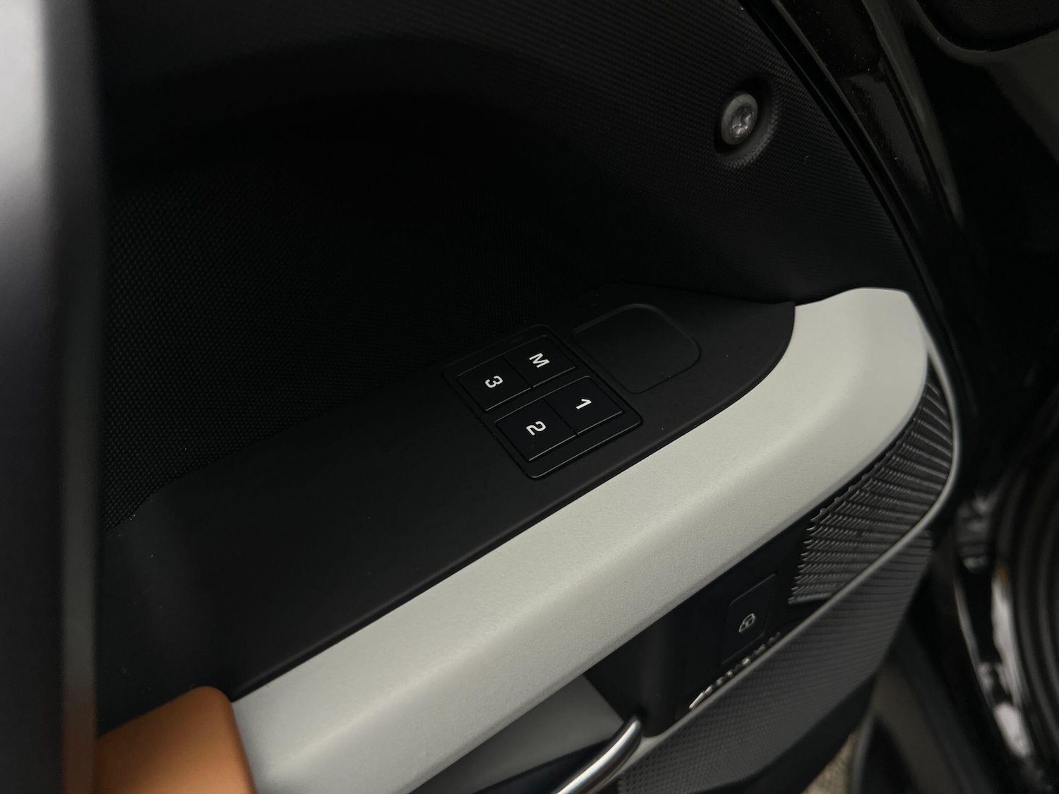 Used Land Rover Defender 2022 for sale - 76549604: Photo 63