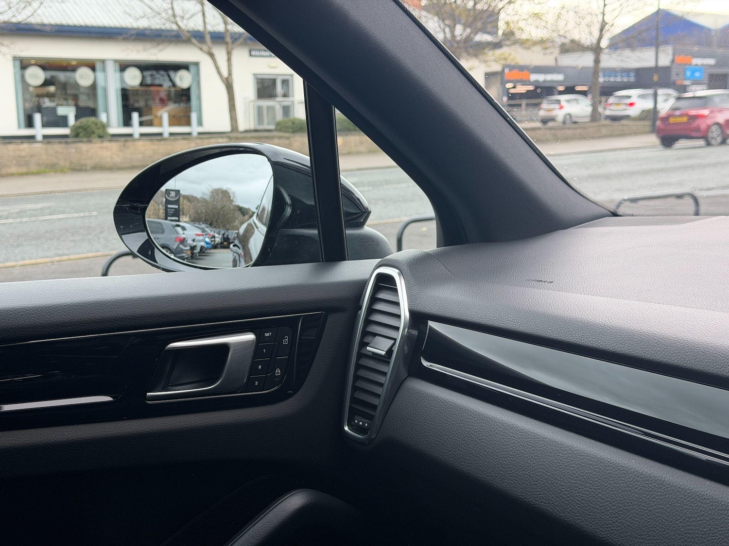 Used Porsche Cayenne 2021 for sale - 78035029: Photo 37