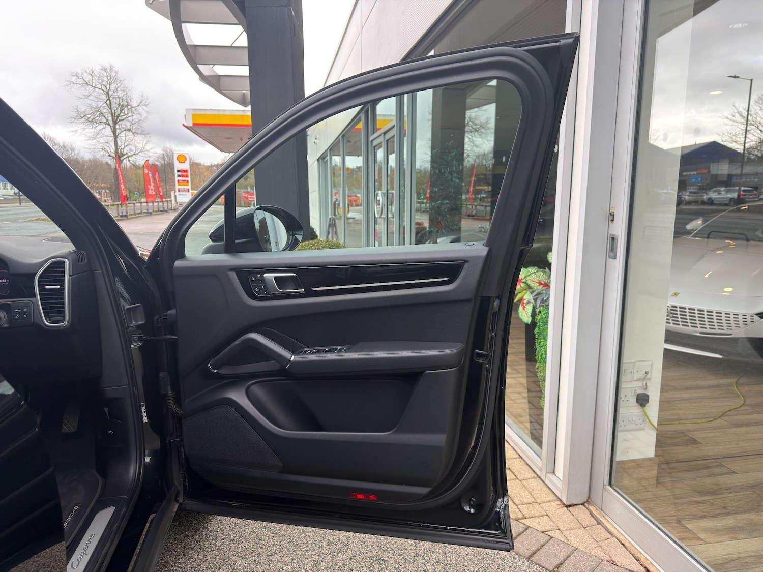 Used Porsche Cayenne 2021 for sale - 78035029: Photo 64