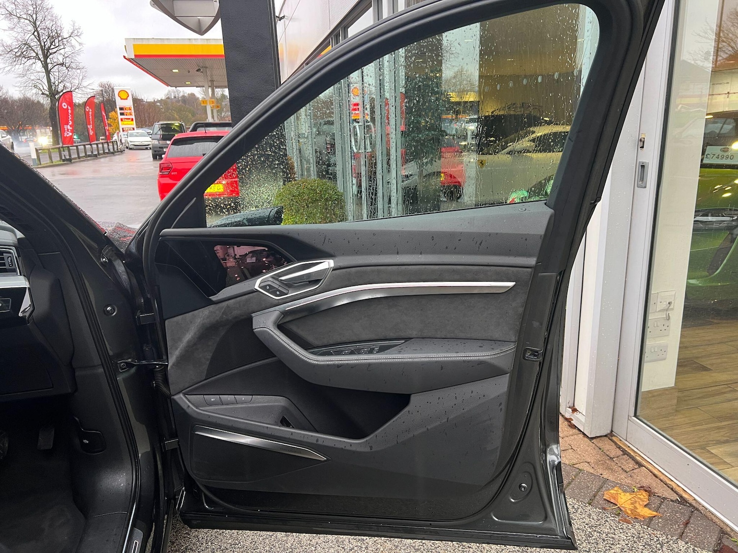 Used Audi e-tron 2021 for sale - 76572875: Photo 21