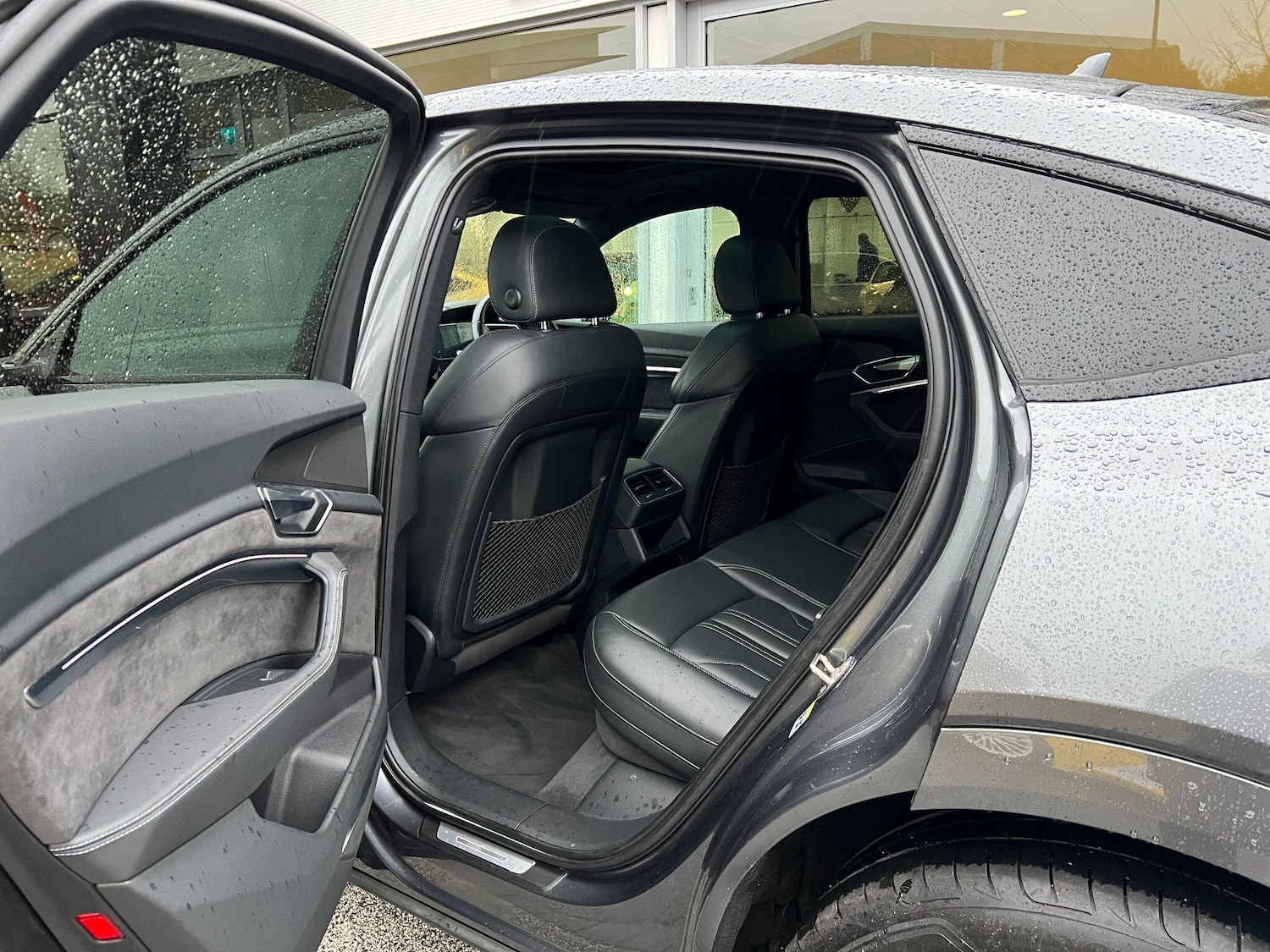 Used Audi e-tron 2021 for sale - 76572875: Photo 22