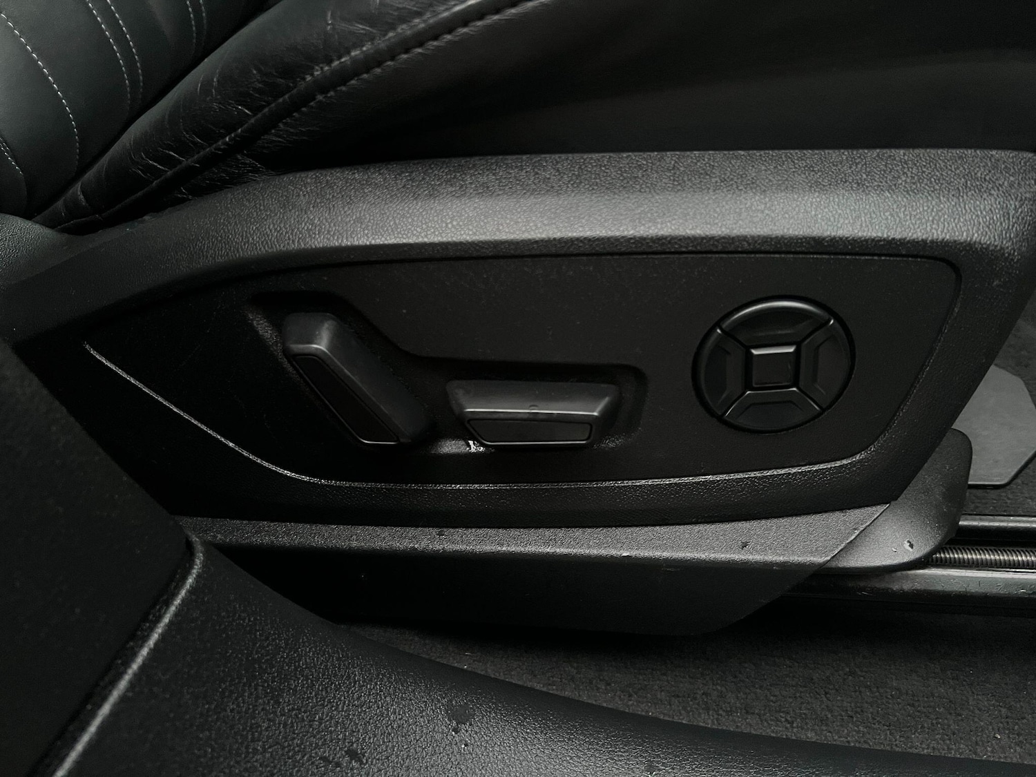 Used Audi e-tron 2021 for sale - 76572875: Photo 25