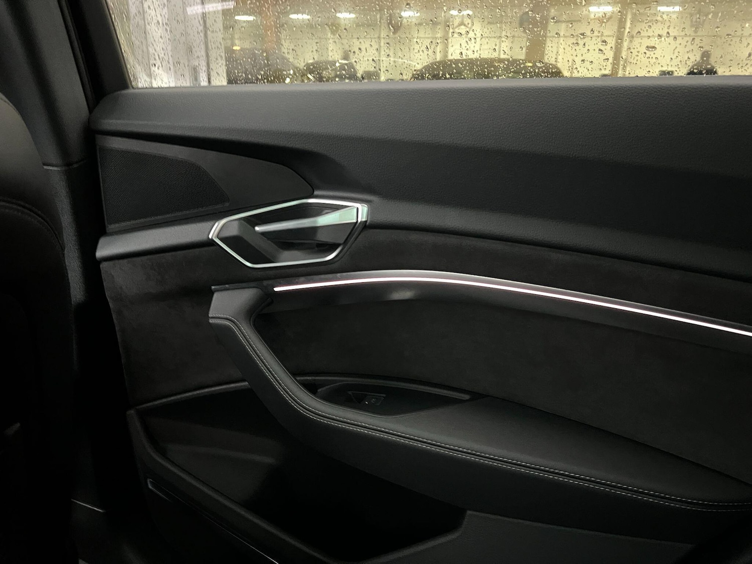 Used Audi e-tron 2021 for sale - 76572875: Photo 35