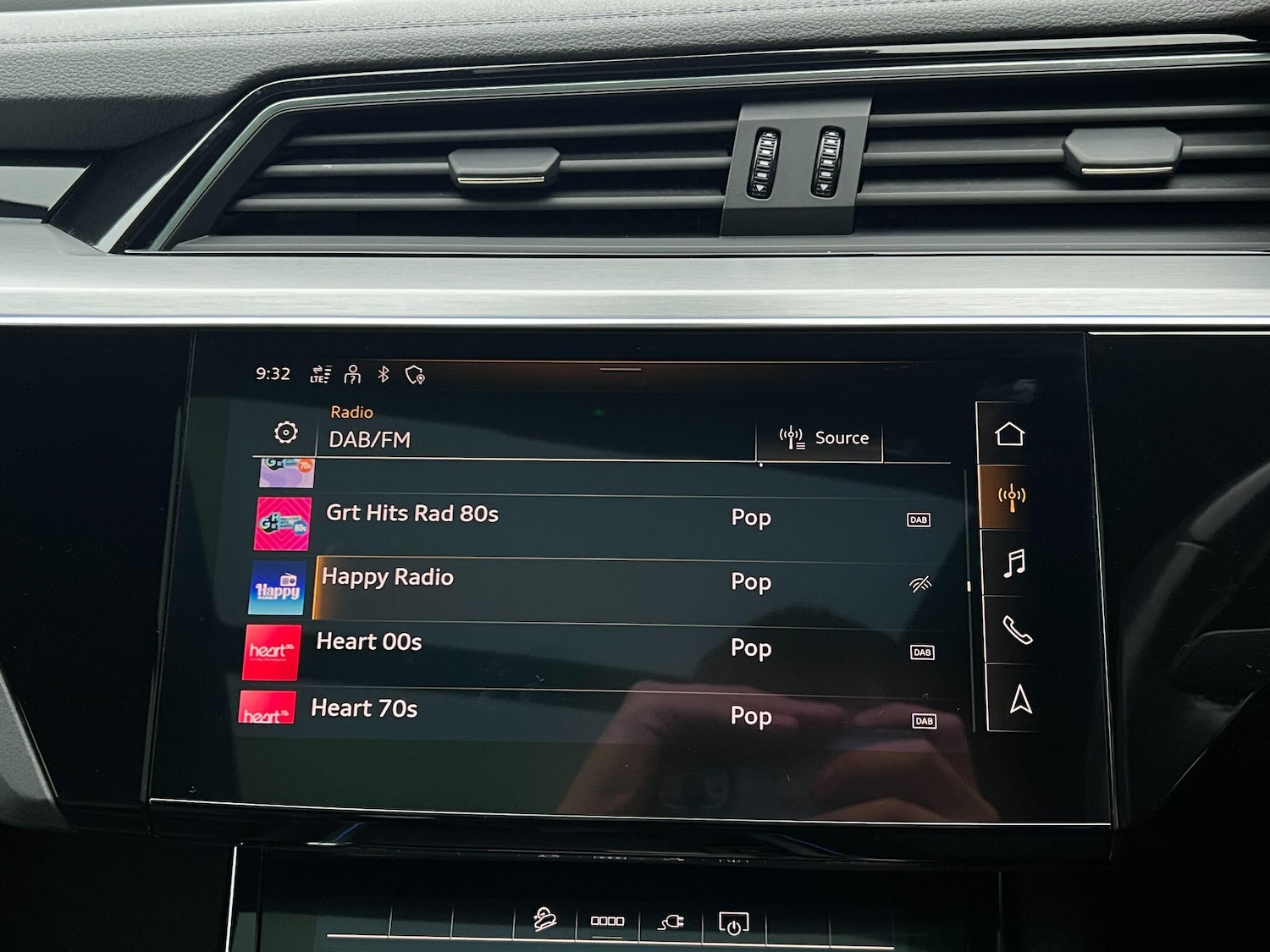 Used Audi e-tron 2021 for sale - 76572875: Photo 52