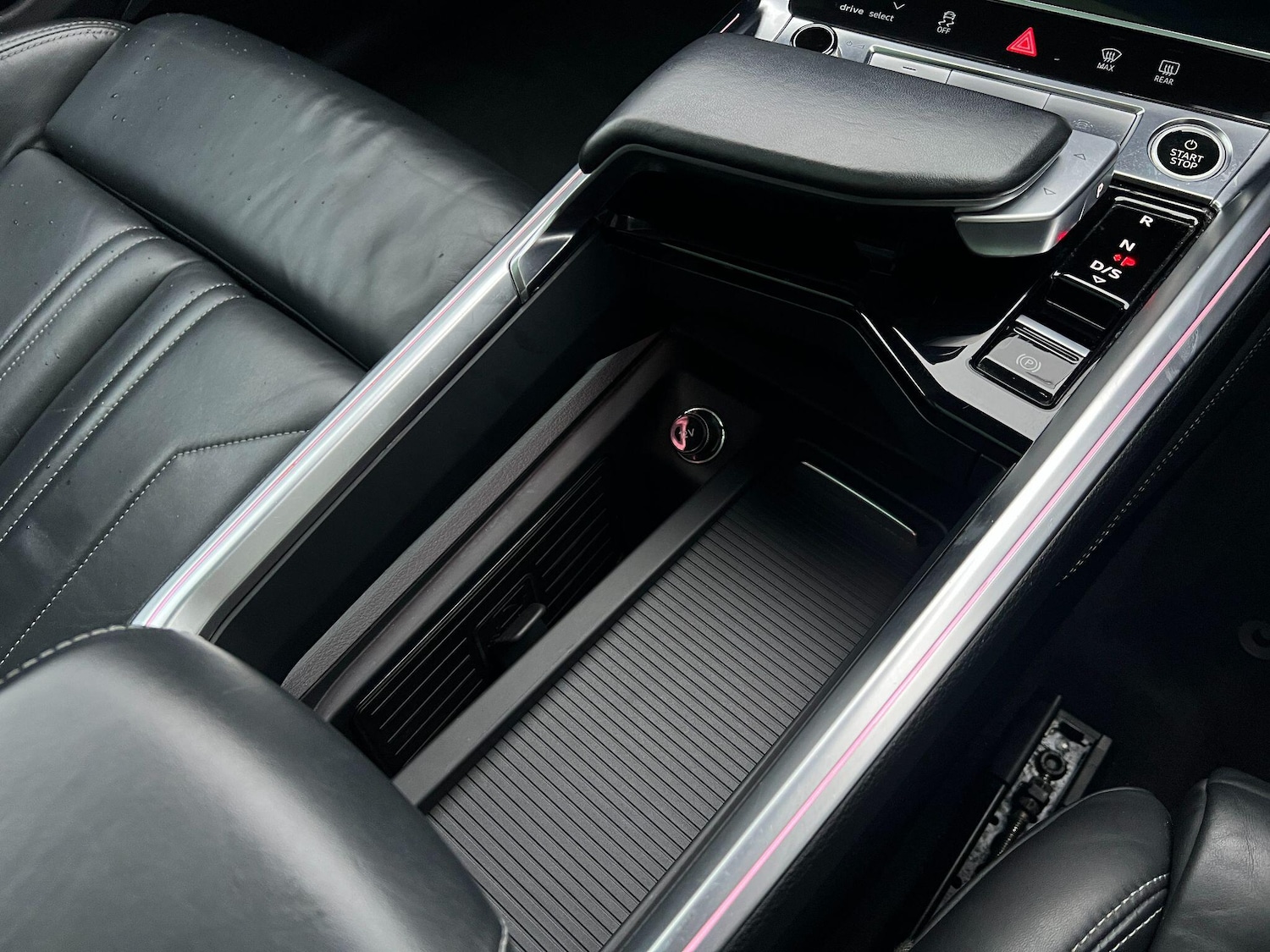 Used Audi e-tron 2021 for sale - 76572875: Photo 56