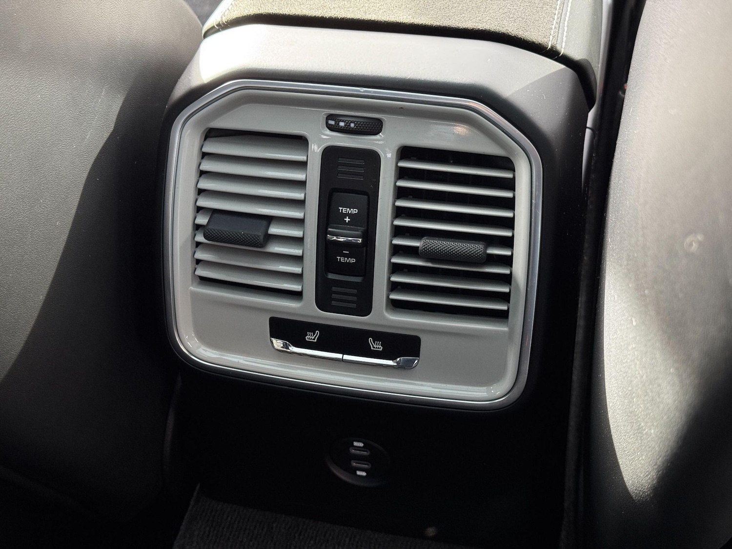 Vehicle 87