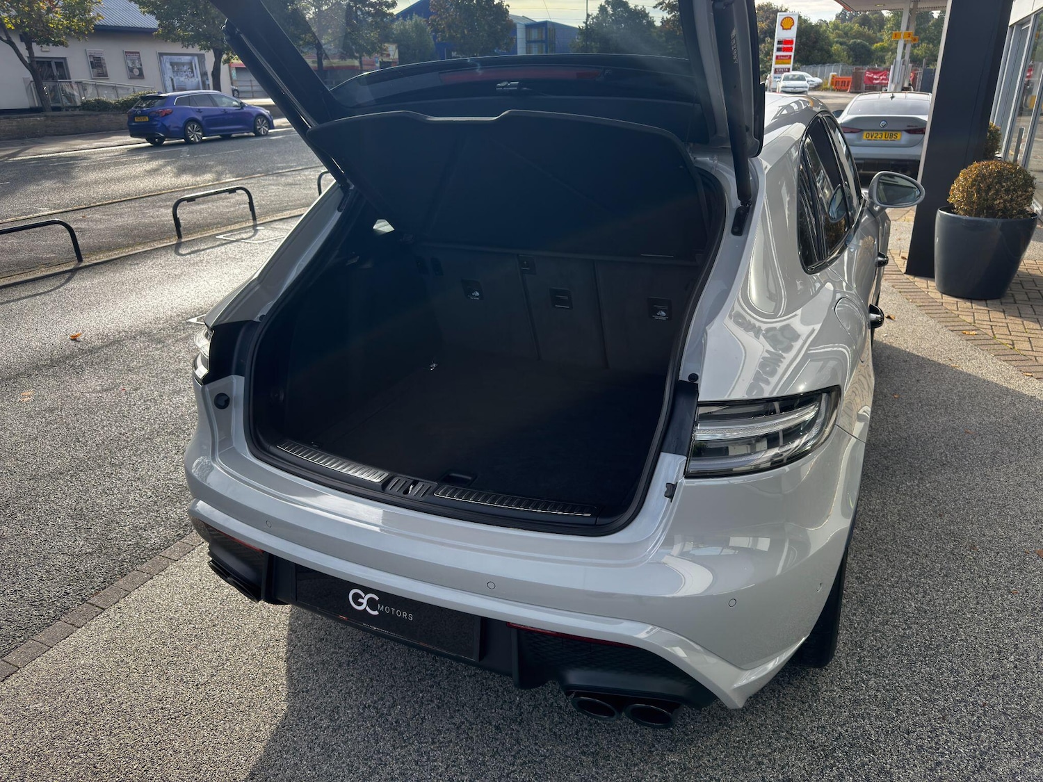 Vehicle 89