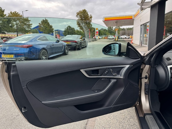 Used Jaguar F-Type 2019 for sale - 75634422: Photo 19
