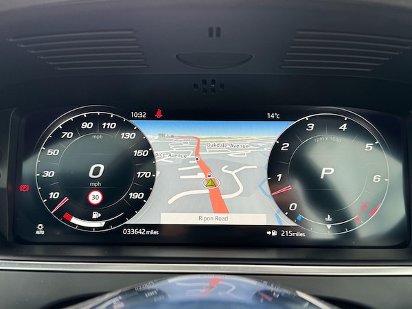 Used Jaguar F-Type 2019 for sale - 75634422: Photo 26
