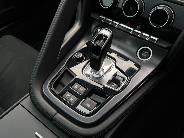 Used Jaguar F-Type 2019 for sale - 75634422: Photo 41
