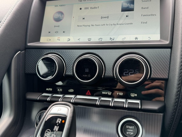 Used Jaguar F-Type 2019 for sale - 75634422: Photo 42
