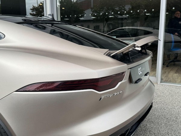 Used Jaguar F-Type 2019 for sale - 75634422: Photo 69