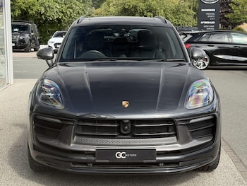 Used Porsche Macan 2024 for sale - 79565559: Photo