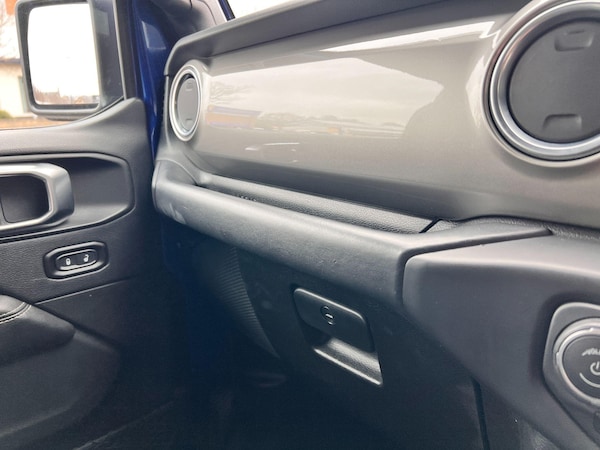 Used Jeep Wrangler 2020 for sale - 76307214: Photo 59